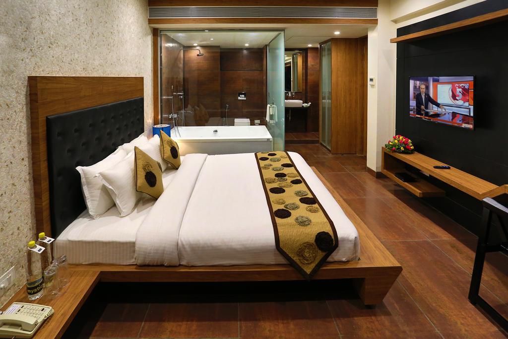 Grand Kailash Hotel Аурангабад Номер фото